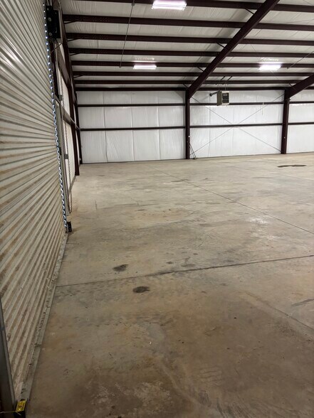 More Photos Of 725 W Highway 25 70, Dandridge Industrial For Sale