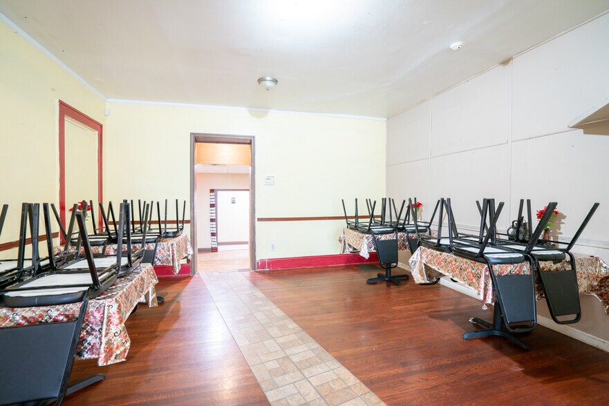 More Photos Of 4260 E Ponce De Leon Ave, Clarkston Freestanding For Lease