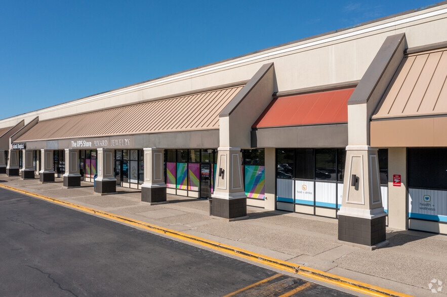 More Photos Of 4101 Tates Creek Centre Dr, Lexington General Retail For Lease