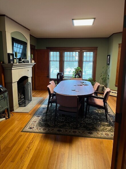 More Photos Of 388 Nashua St, Milford Specialty For Lease