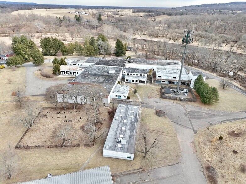 More Photos Of 110 Woodfern Rd, Branchburg Warehouse For Sale