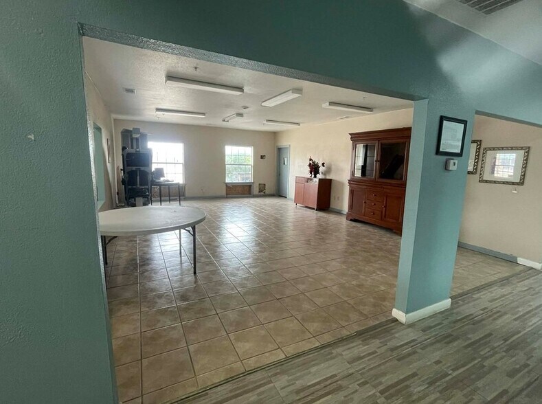 More Photos Of 237 W 21st St, Fort Stockton Schools For Lease
