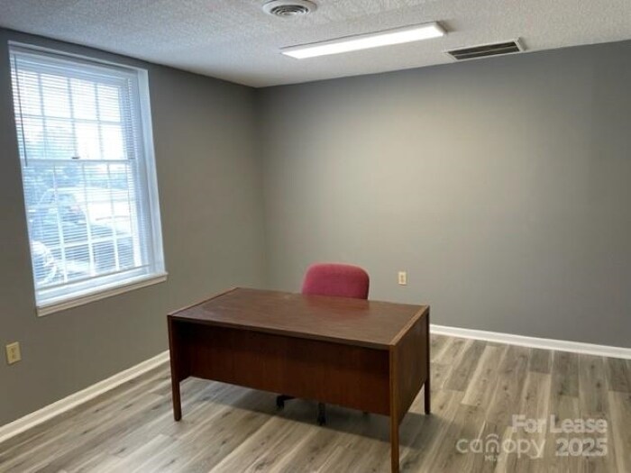 More Photos Of 907 Bessemer City Rd, Gastonia Light Manufacturing For Sale