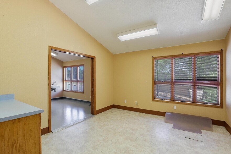 More Photos Of 1106 N Beeline Hwy, Payson Medical For Lease