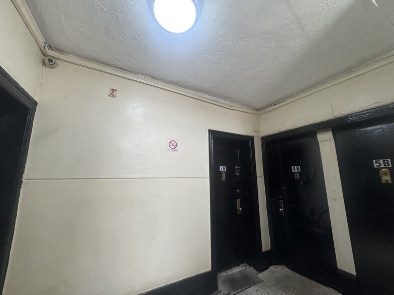 More Photos Of 2406 Lorillard Pl, Bronx Apartments For Sale