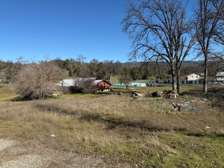 More Photos Of 40163 Highway 49, Oakhurst Land For Sale
