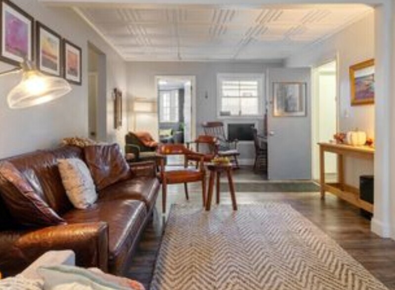 More Photos Of 239 Main St, Killingly Apartments For Sale