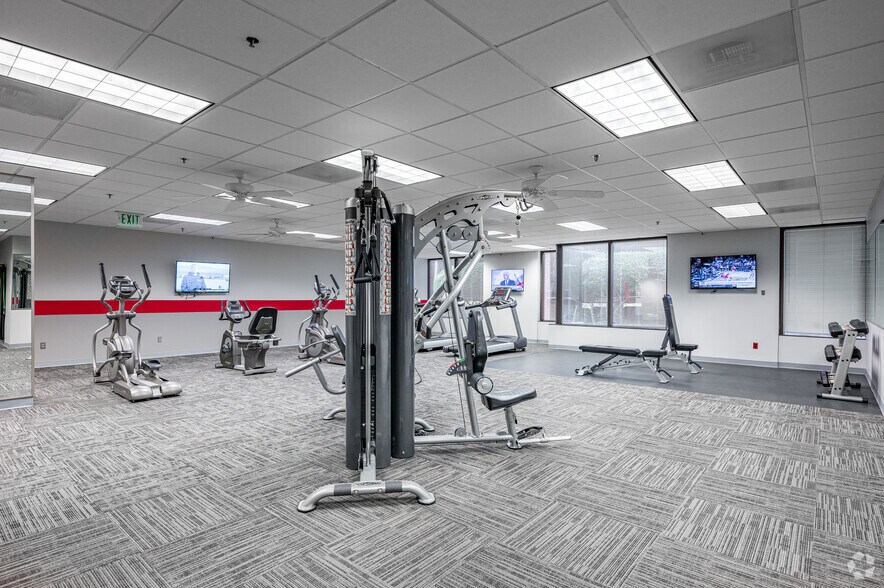 More Photos Of 2400 Lakeside Blvd, Richardson Office For Lease