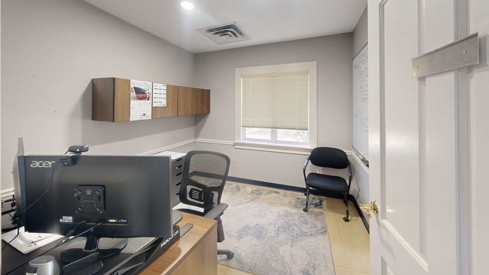 More Photos Of 5311 W Village Pky, Rogers Office For Sale
