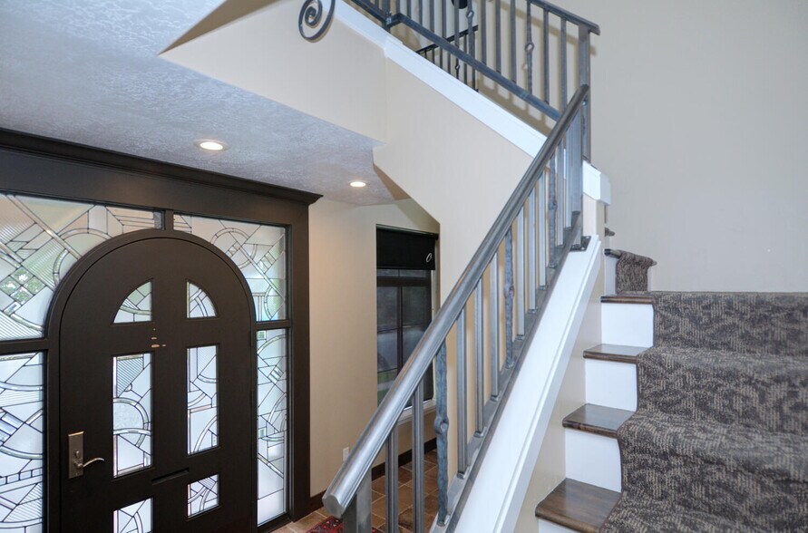 More Photos Of 485 S 100 E, Bountiful Office Residential For Sale