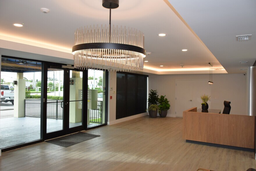 More Photos Of 630 US Highway 1, North Palm Beach Medical For Lease