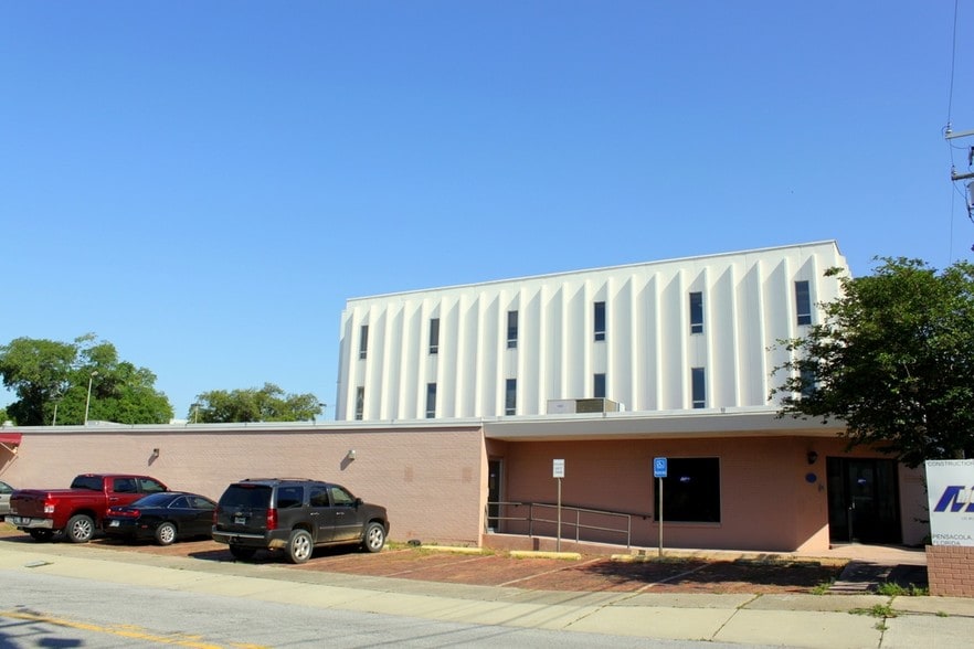 More Photos Of 401 N Baylen St, Pensacola Office For Lease