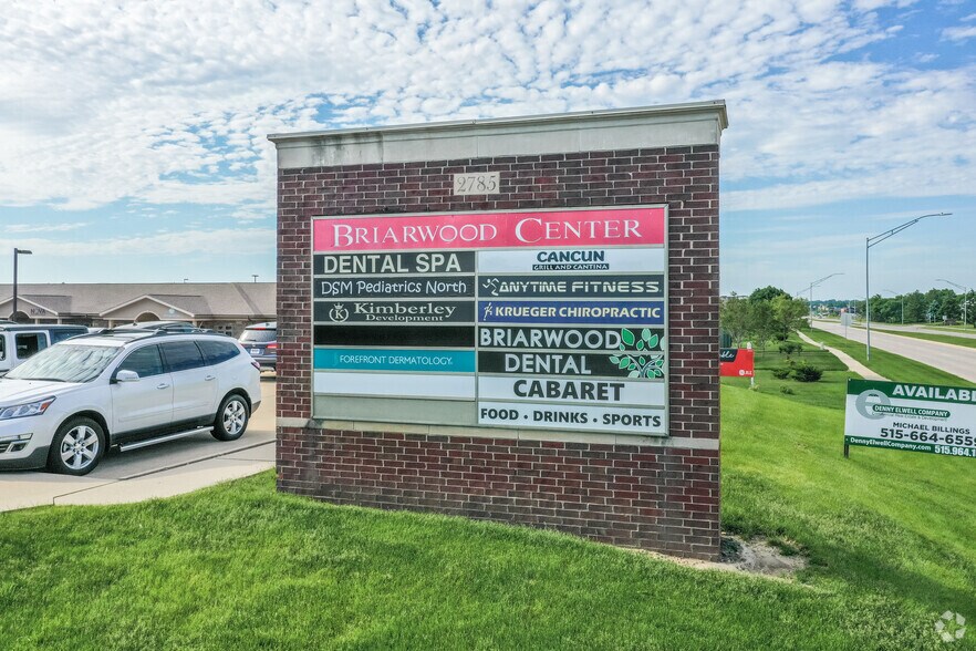More Photos Of 2785 N Ankeny Blvd, Ankeny General Retail For Lease