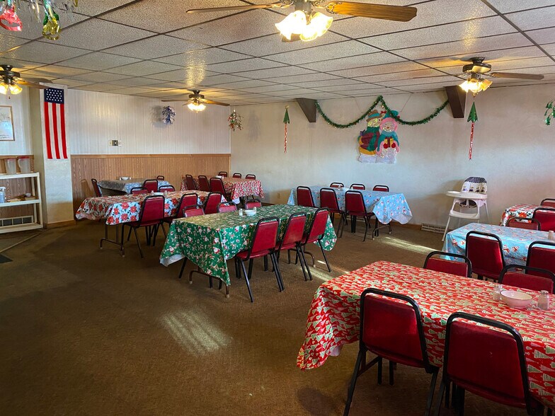 More Photos Of E2578 County Rd S, Casco Bar For Sale