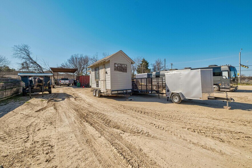 More Photos Of 1401 Mooreland Dr, Austin Land For Sale