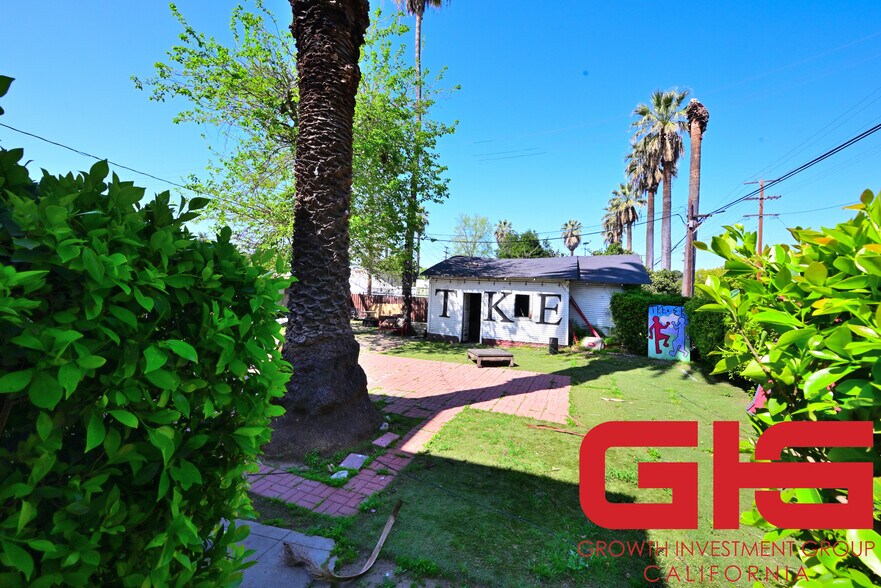 More Photos Of 695 N Main St, Pomona Apartments For Sale