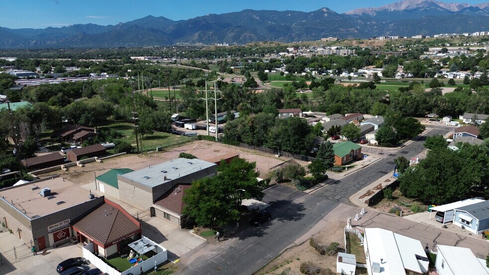 More Photos Of 69-75 Sunflower Rd, Colorado Springs Warehouse For Lease