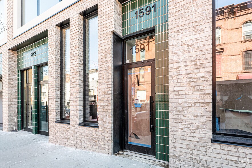 More Photos Of 1587 Broadway, Brooklyn Apartments For Lease