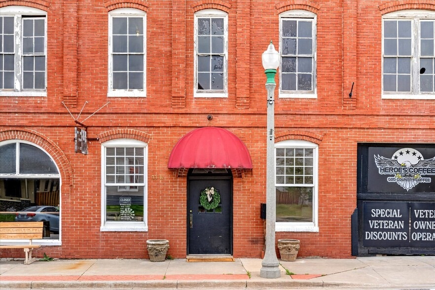 Primary Photo Of 33 W Olive St, Aurora General Retail For Sale