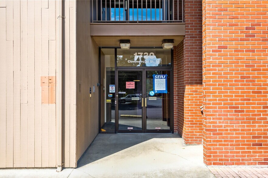More Photos Of 1730 Commercial St SE, Salem Office For Sale