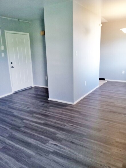 More Photos Of 3901 Dorchester Rd, Baltimore Apartments For Sale