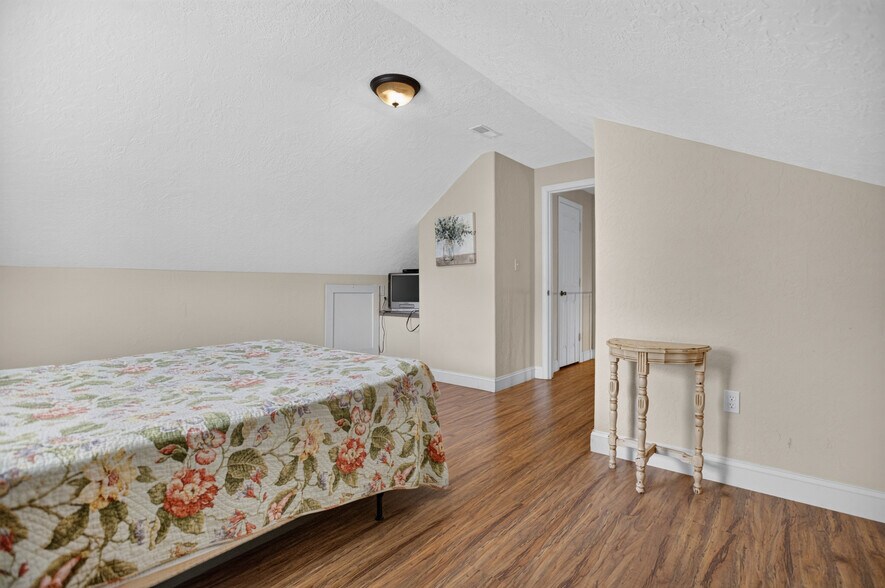 More Photos Of 6555 S Sauty Rd, Langston Specialty For Sale