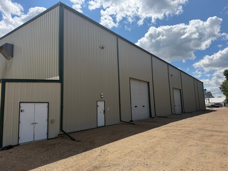 More Photos Of 500 North St W, Harvey Food Processing For Sale