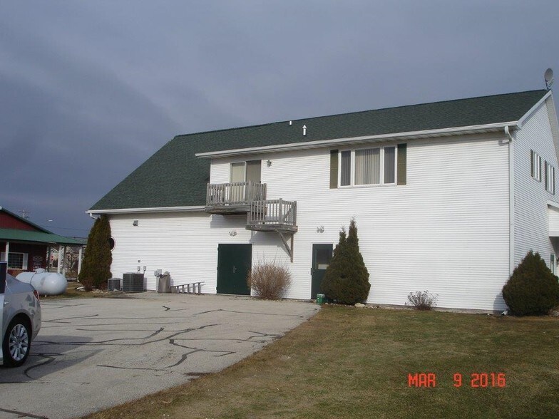 More Photos Of 5781 State Highway 42, Sturgeon Bay Storefront Retail Residential For Sale