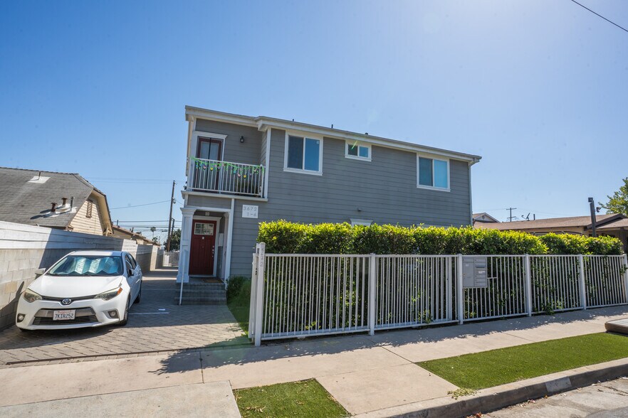 More Photos Of 3672 Percy St, Los Angeles Apartments For Sale