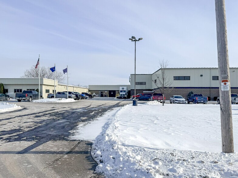 More Photos Of 741 Morris St, Fond Du Lac Industrial For Lease