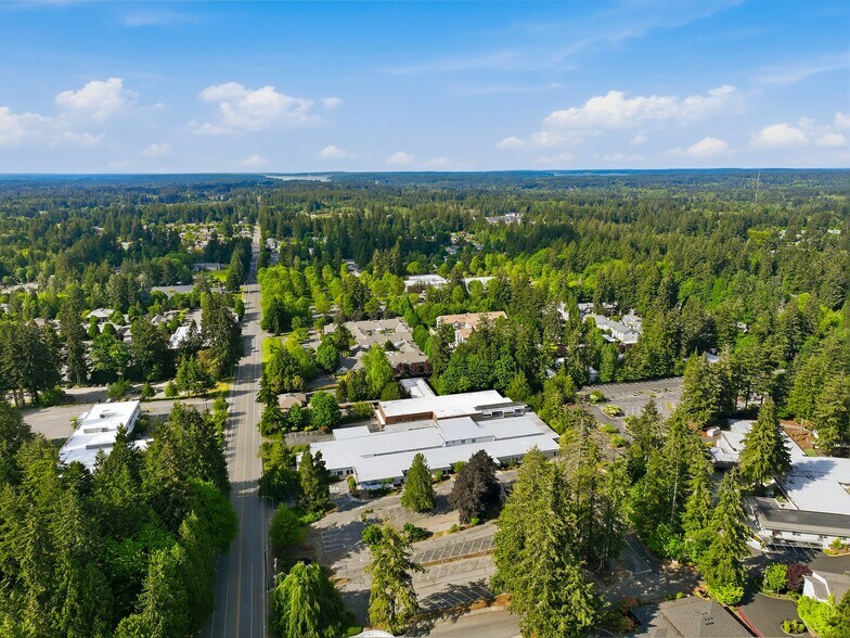 More Photos Of 500 NE Lilly Rd, Olympia Medical For Lease