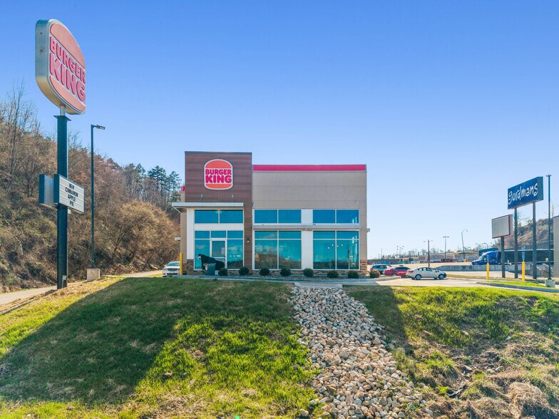 More Photos Of 40 Town Hill Rd, Louisa Restaurant For Sale