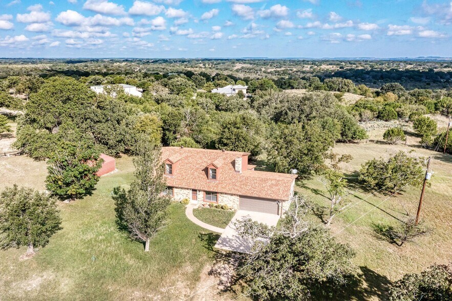 Primary Photo Of 3225 County Road 111, Lampasas Specialty For Sale