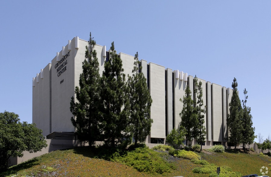 More Photos Of Grossmont Center Dr @ Center Dr, La Mesa Unknown For Lease