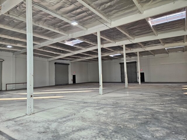 More Photos Of 7571 Santa Rita Cir, Garden Grove Warehouse For Lease