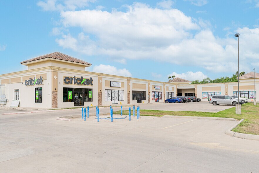 Primary Photo Of 2711 S 23rd St, McAllen Storefront Retail Office For Sale