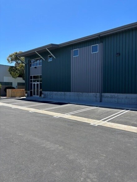 More Photos Of 3980 Steel Way, San Luis Obispo Warehouse For Lease
