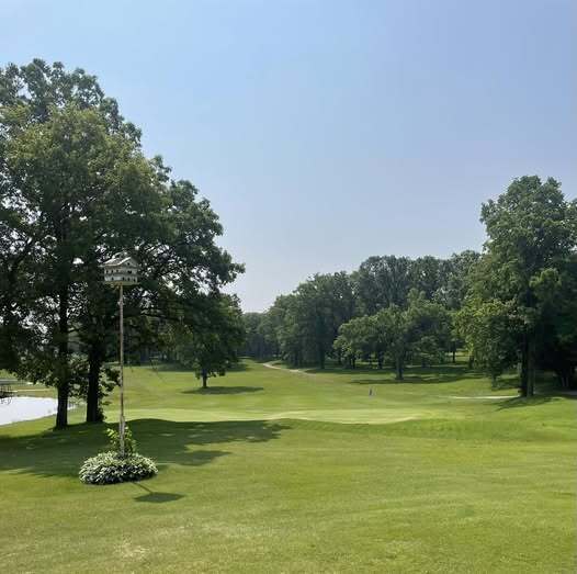 More Photos Of 31886 County Road 3, Eagle Bend Showroom For Sale