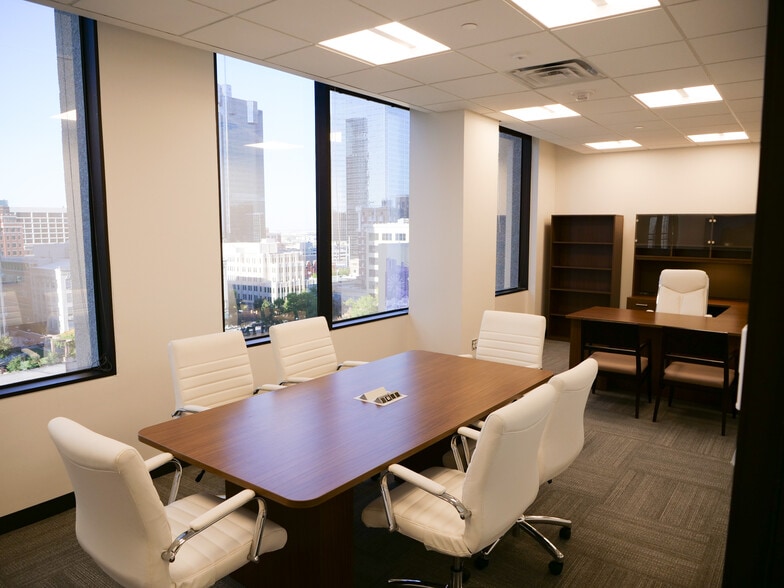 More Photos Of 306 W 7th St, Fort Worth Office For Lease