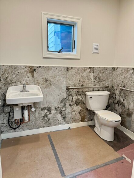 More Photos Of 187 Sound Beach Ave, Old Greenwich Freestanding For Lease