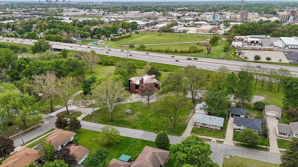 More Photos Of 3120 E 24th St, Des Moines Religious Facility For Sale