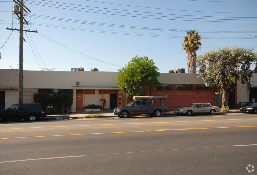 Primary Photo Of 3016-3020 E Olympic Blvd, Los Angeles Warehouse For Lease