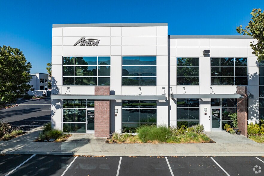 More Photos Of 47603-47643 Lakeview Blvd, Fremont Research And Development For Lease