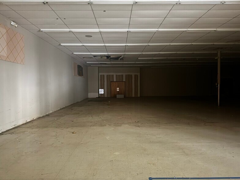 More Photos Of 1014-1080 Gray Hwy, Macon-Bibb Unknown For Lease