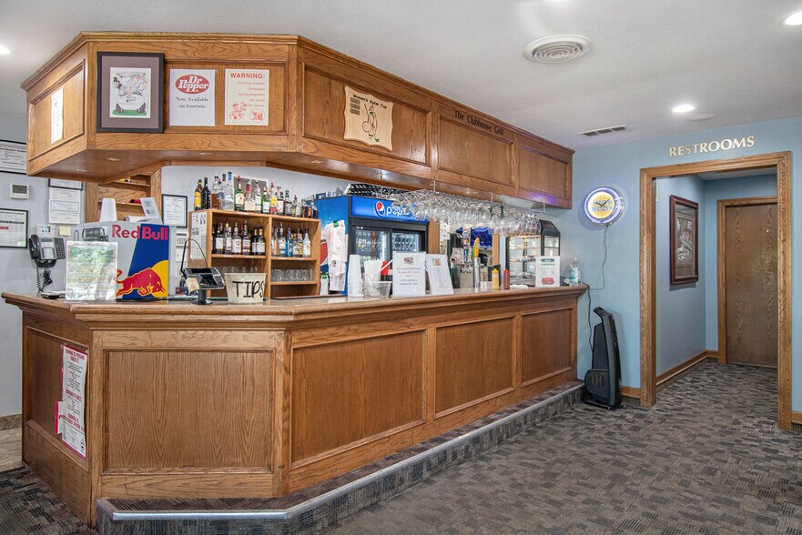 More Photos Of 3200 Buccaneer Blvd, Plattsmouth Golf Course Driving Range For Sale