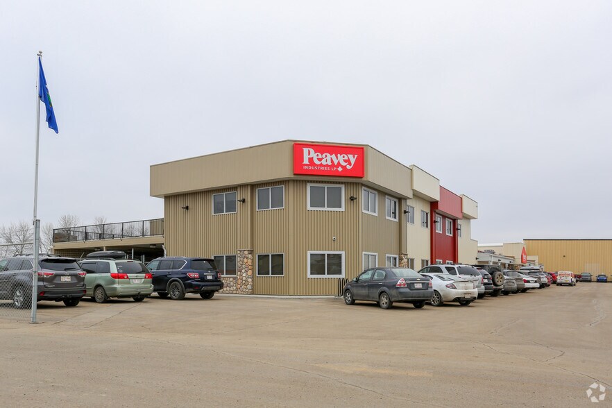 Primary Photo Of 7740 40 Ave, Red Deer Manufacturing For Sale