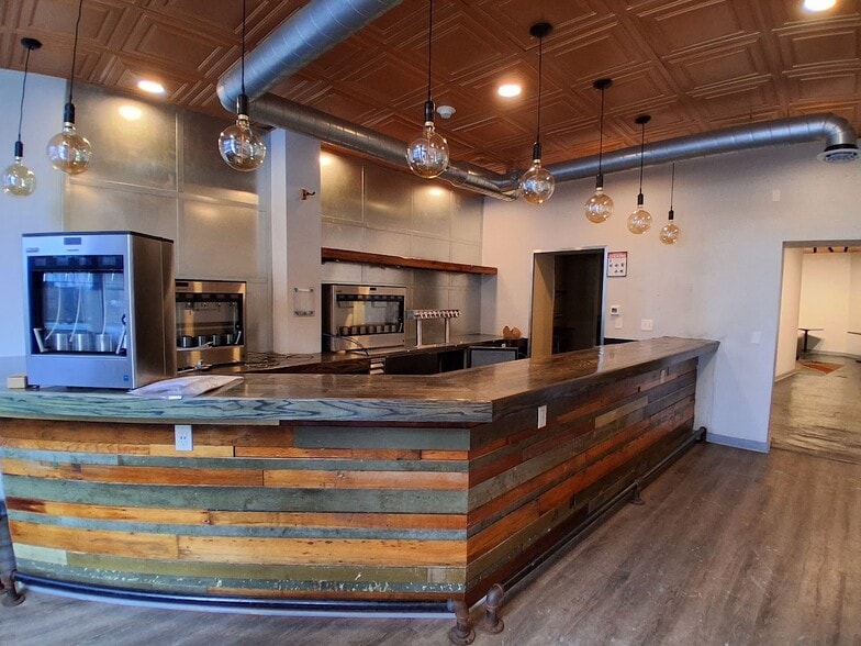 More Photos Of 131-163 State St, Rochester Apartments For Lease