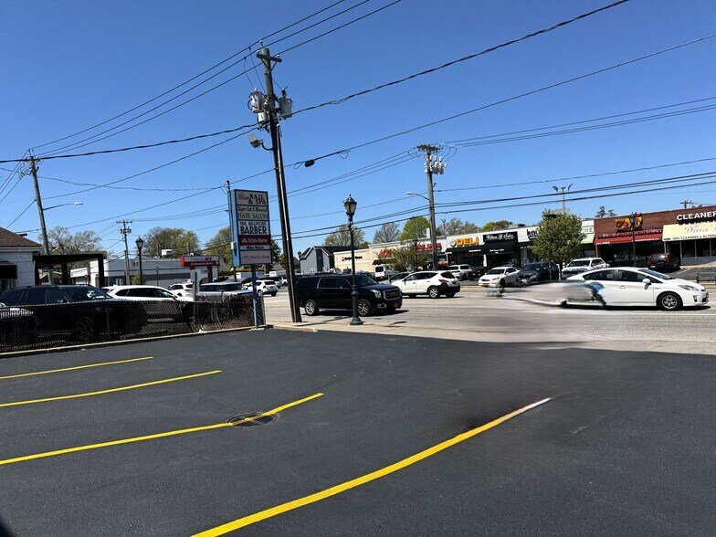 More Photos Of 2694-2698 Merrick Rd, Bellmore Storefront For Sale