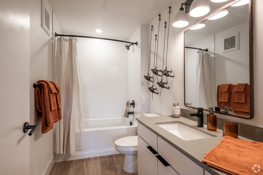 More Photos Of 4730-4790 Broadway, Boulder Apartments For Lease