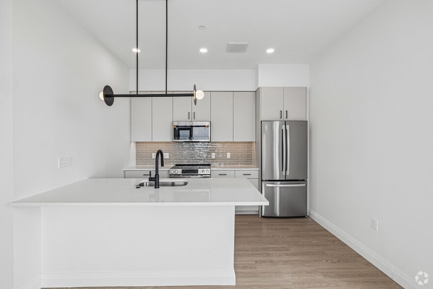 More Photos Of 93 Bennington St, Revere Apartments For Lease